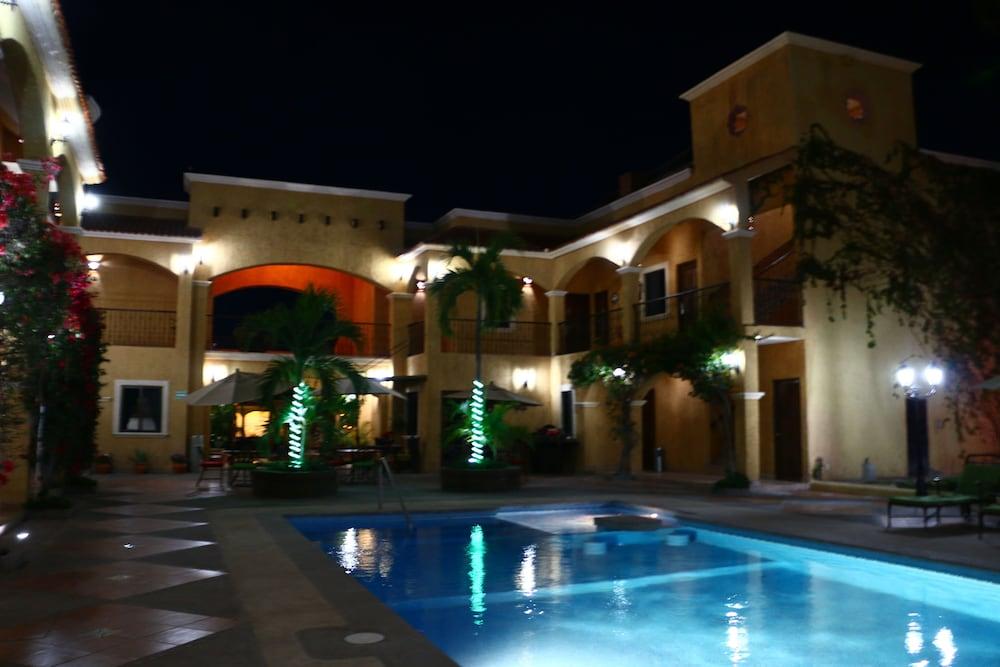 Hacienda Suites Loreto Loreto  Exterior foto