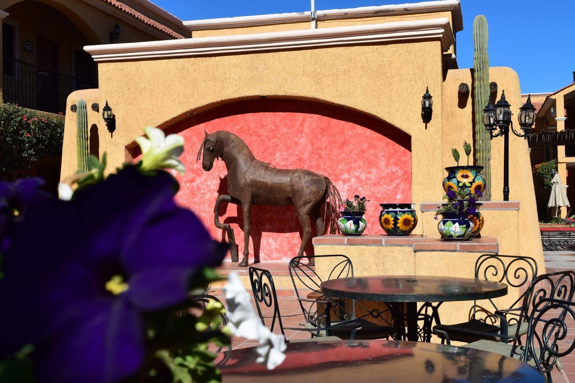 Hacienda Suites Loreto Loreto  Exterior foto